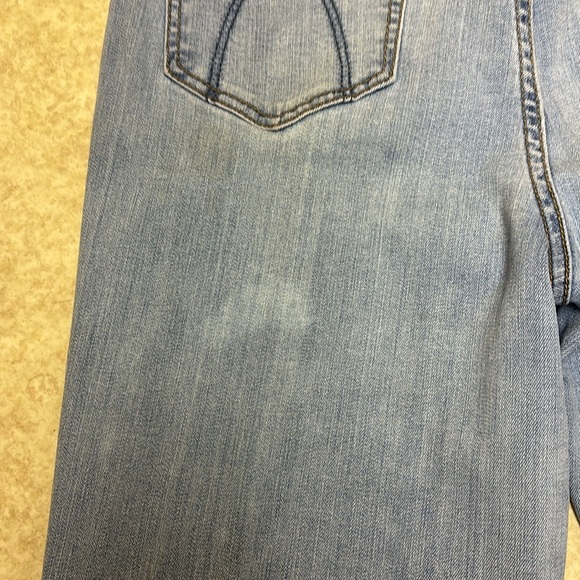 Seven7 Cropped Classic Blue Denim Jeans - Picture 7 of 7